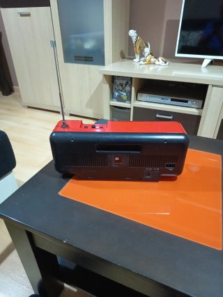 Radio Lavis 960 Solid State Roja