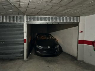 Plaza de garaje, 1 cerrada y 2 abiertas