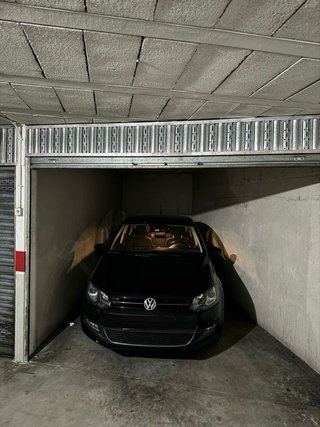 Plaza de garaje, 1 cerrada y 2 abiertas