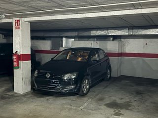 Plaza de garaje, 1 cerrada y 2 abiertas