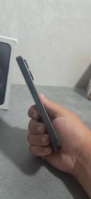 iPhone 15 Pro Negro/Gris