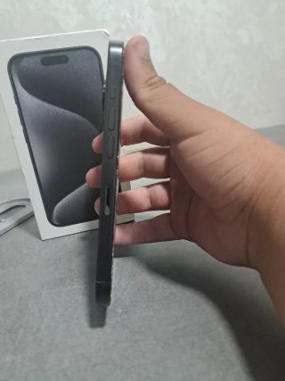 iPhone 15 Pro Negro/Gris