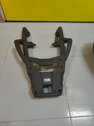 Baúl y Soporte Honda Integra