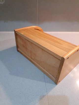Portapane in legno