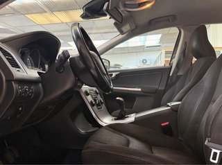 Volvo XC60 D3 150cv UNICO DUEÑO CON LIBRO