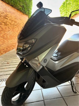 Yamaha nmax 125