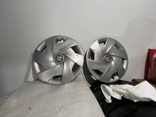 2 Tapacubos Seat Ibiza 15 Originales