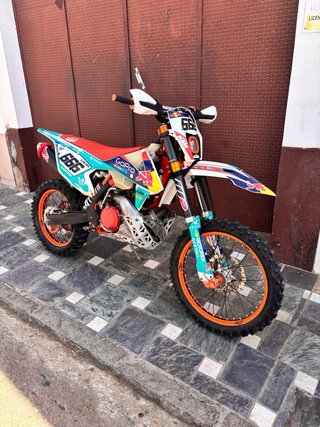 KTM Six Days 300 2017 Enduro Moto