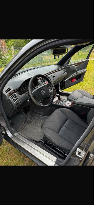 Mercedes-Benz Classe E (214) 1996