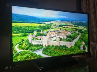 LG Smart TV WiFi 42 Negro