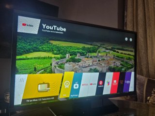 LG Smart TV WiFi 42 Negro