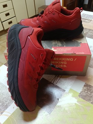 Zapatillas Trekking +8000 Rojas Talla 44