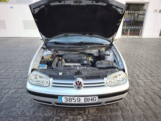 Volkswagen Golf 2001