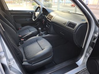 Volkswagen Golf 2001