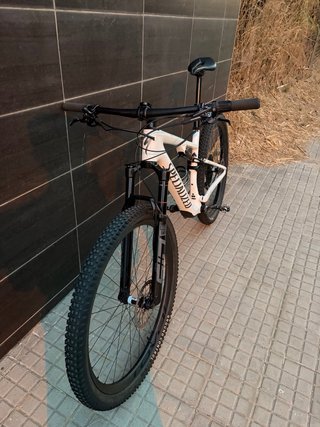 Specialized Epic 8