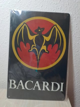 Chapa decorativa Bacardi