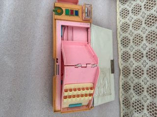 Estuche escolar Cuca Dols automático antiguo