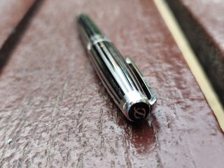 Bolígrafo de Lujo S.T. Dupont