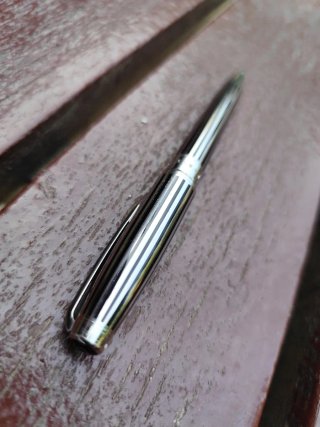 Bolígrafo de Lujo S.T. Dupont
