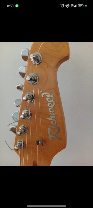 Guitarra Richwood Stratocaster Años 90