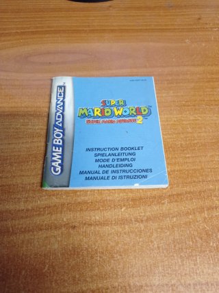 Libreta Game Boy Advance y libros de juegos