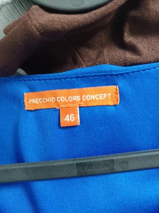 Vestido azul con volantes