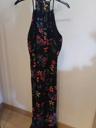 Vestido estampado floral negro