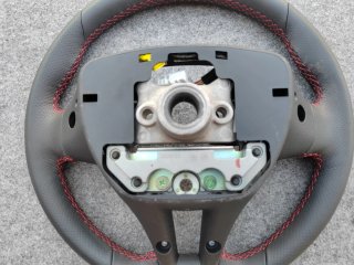 Volante de cuero hyundai i30 año 2020