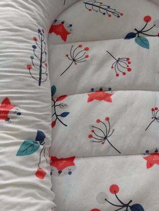 Nido reductor cuna bebé estampado