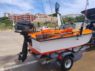 Barca de pesca 2.75m x 1.42m restaurada