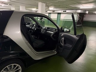 Smart Fortwo Coupé MHD• 2011 • 36.000km • gasolin