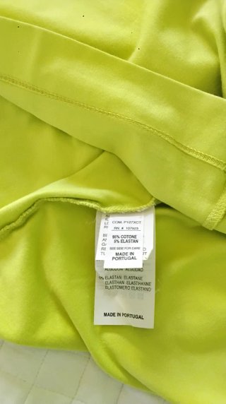 Maglietta donna verde con scritte
