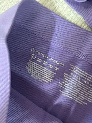 Conjunto deportivo morado
