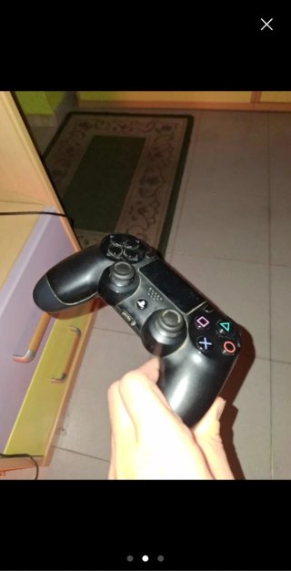 Consola PS4 Sony Negra con Diseño Monster Energy