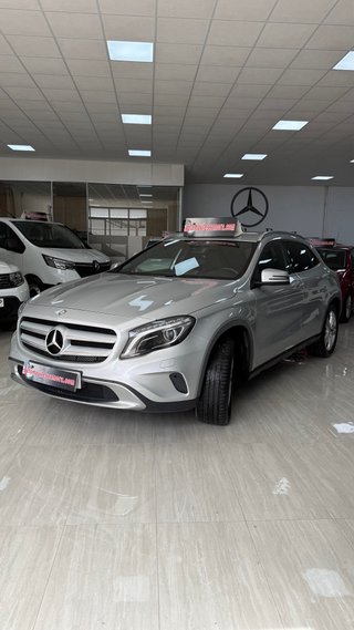 Mercedes-Benz GLA 2015