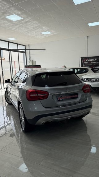Mercedes-Benz GLA 2015
