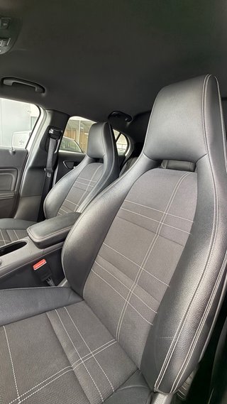 Mercedes-Benz GLA 2015