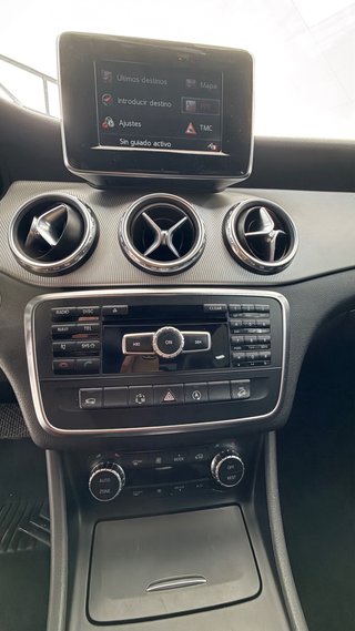 Mercedes-Benz GLA 2015
