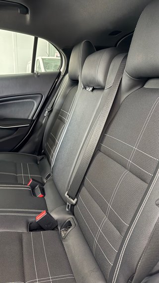 Mercedes-Benz GLA 2015