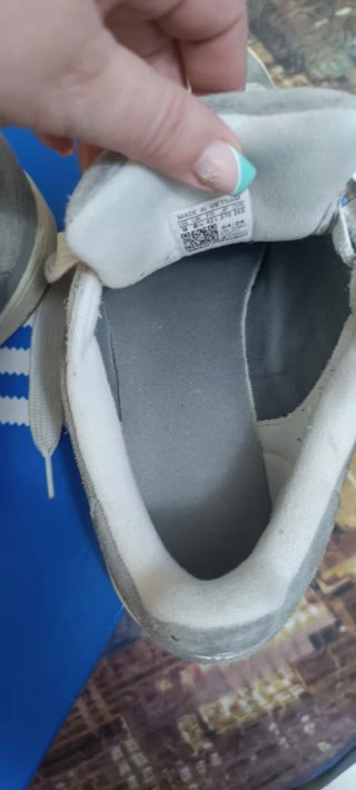 Zapatillas Adidas campus Grises cordones de cambio