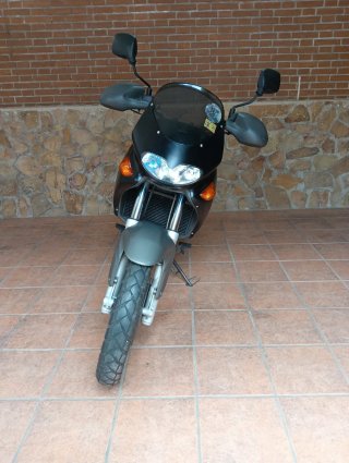 Aprilia Pegaso 650 2005