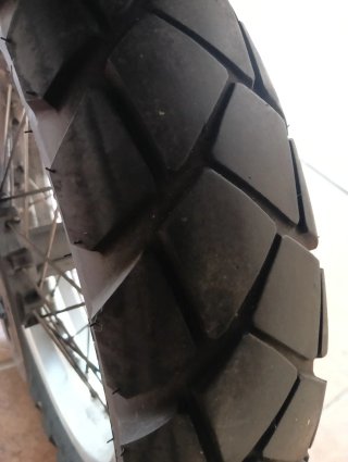 Aprilia Pegaso 650 2005