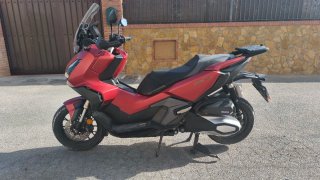 Honda ADV 350 Maxi Scooter Automática