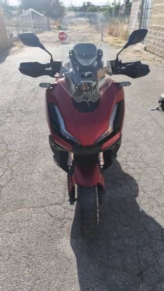 Honda ADV 350 Maxi Scooter Automática