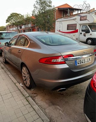 Jaguar XF 2010