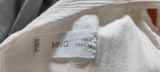 Mono blanco con cinturón azul Talla 146 cm