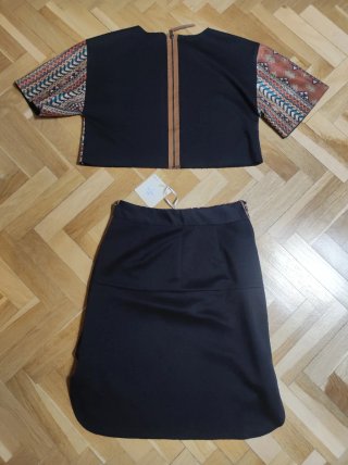 Conjunto Top y Falda Estampado Étnico