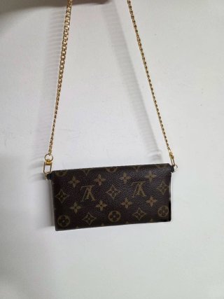 Cartera Louis Vuitton Monogram Cadena Dorada