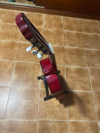 Guitarra Clásica Roja