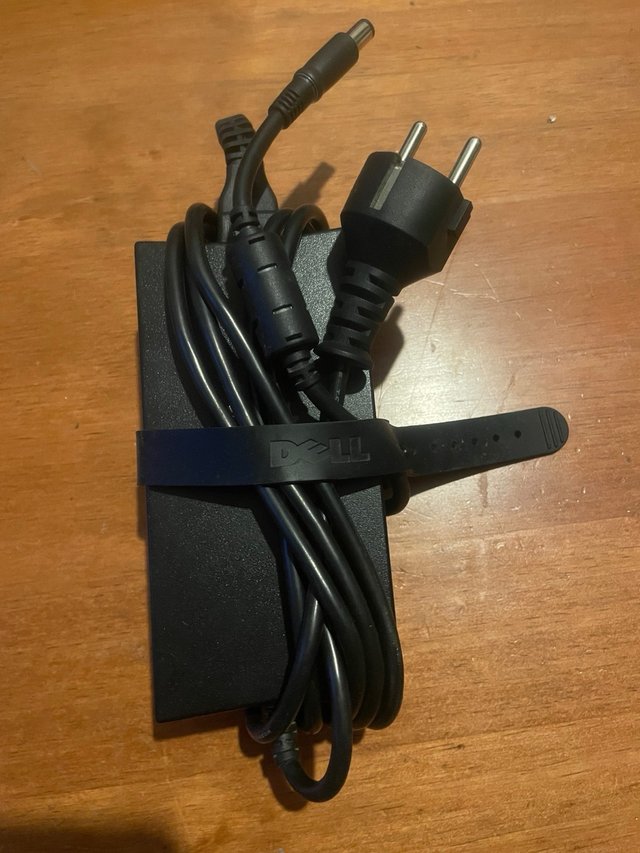 Cargador Dell Negro